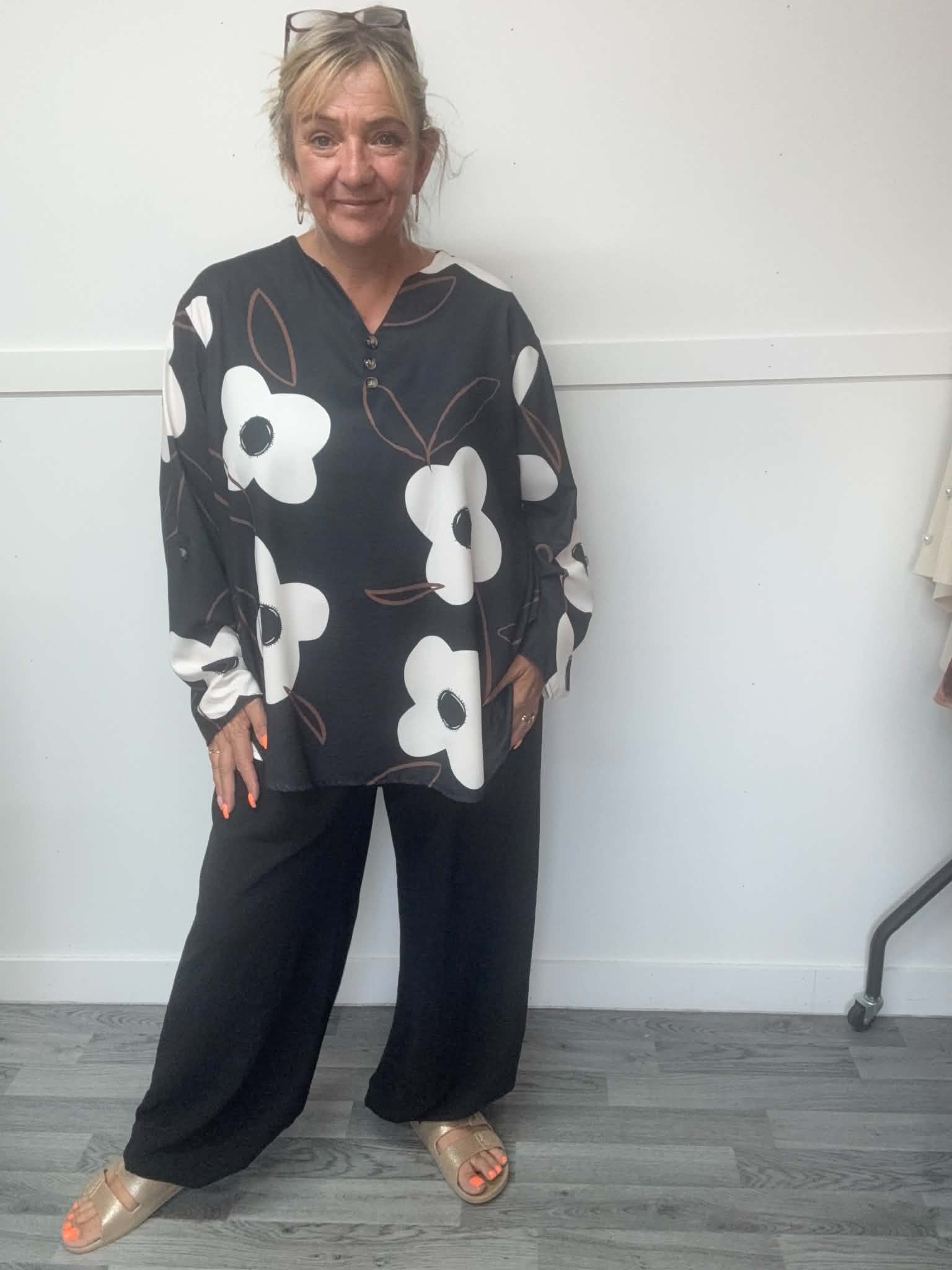 BROOK — Flower Trouser Suit